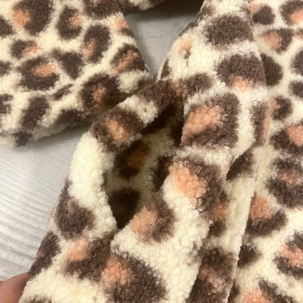 Fantastic Fawn Leopard Jacket - Picture 4 of 4